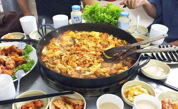 Dakgalbi Restaurant - Ẩm Thực Hàn Quốc